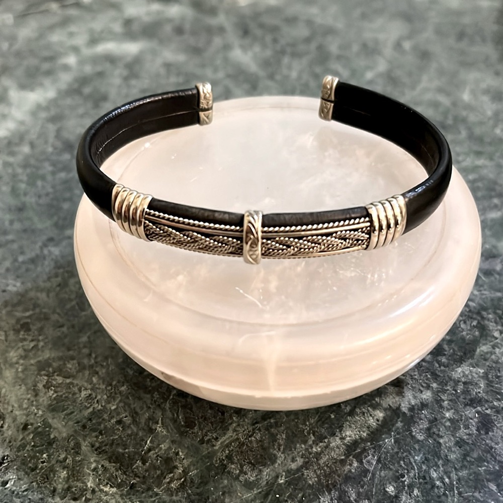 Cuff / bracelet
